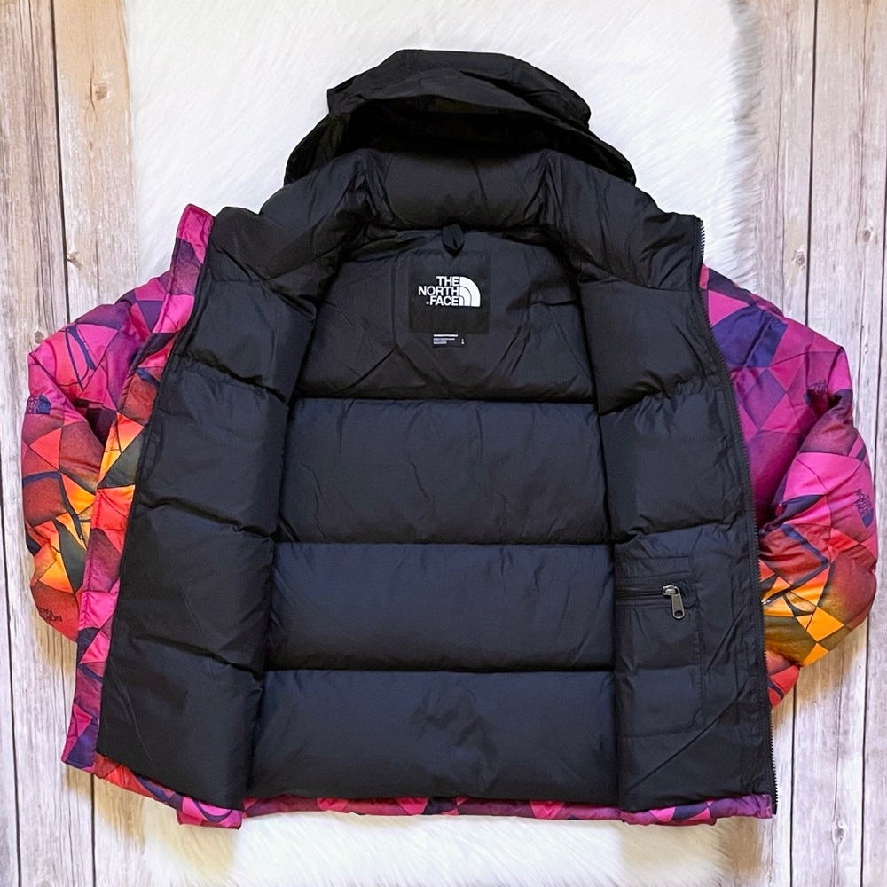 The North Face Women’s Nuptse Printed Down Jacket - Picture 7 of 11